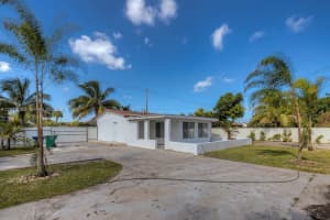 160 NW 199th St #160, Miami, FL 33169, - MLS#A12013092
