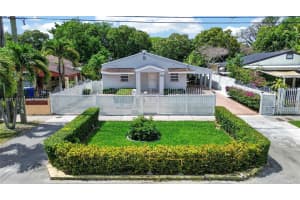 2450 NW 32nd St, Miami, FL 33142, - MLS#A12013114