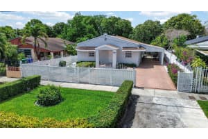 2450 NW 32nd St, Miami, FL 33142, - MLS#A12013114
