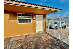 W 17th St, Hialeah, FL 33010, - MLS#A12013146