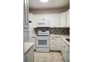 1450 Atlantic Shores Blvd APT 101, Hallandale Beach, FL 33009, - MLS#A12013166