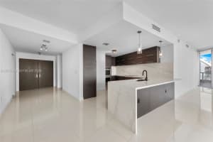 900 Biscayne Bay, 900 Biscayne Blvd APT 4006, Miami, FL 33132, - MLS#A12013168