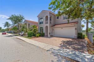 3760 Sw 51st St, Hollywood