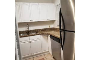 1300 Moffett St APT 208, Hallandale Beach, FL 33009, - MLS#A12013171