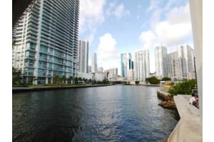 690 SW 1st Ct, Miami, FL 33130, - MLS#A12013178