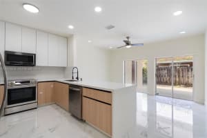 7978 NW 200th St, Hialeah, FL 33015, - MLS#A12013205