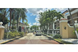 8870 Fontainebleau Blvd APT 304, Miami, FL 33172, - MLS#A12013221