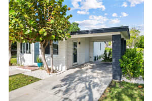 1044 NE 4th Ave, Homestead, FL 33030, - MLS#A12013231