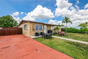 11600 SW 181st Terrace, Miami, FL 33157, - MLS#A12013235