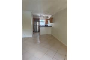 924 SE 2nd St APT 14, Fort Lauderdale, FL 33301, - MLS#A12013263