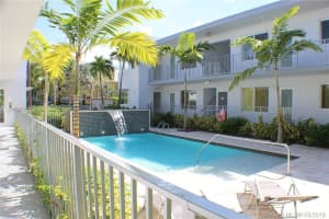 315 S Shore Dr Apt 5, Miami Beach, FL 33141, - MLS#A12013278