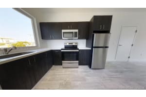 315 S Shore Dr Apt 5, Miami Beach, FL 33141, - MLS#A12013278