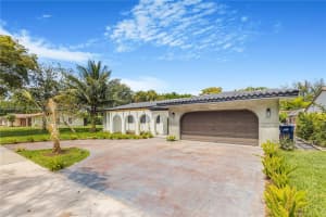 15331 Turnbull Dr, Miami Lakes, FL 33014, - MLS#A12013287
