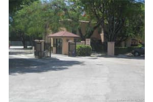 10794 N Kendall Dr Apt. B-23, Miami, FL 33176, - MLS#A12013314