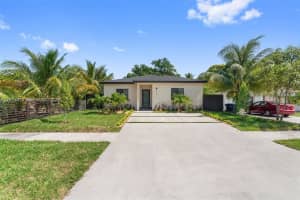 233 NW 120th St, Miami, FL 33168, - MLS#A12013318