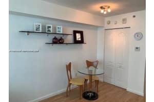 1200 Brickell Bay Dr APT 2716, Miami, FL 33131, - MLS#A12013339
