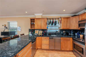 1000 Michigan Ave APT 704, Miami Beach, FL 33139, - MLS#A12013348