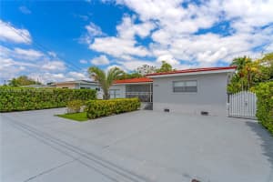 6355 SW 30th St, Miami, FL 33155, - MLS#A12013353