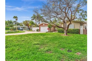 2101 NE 54th Ct, Fort Lauderdale, FL 33308, - MLS#A12013354