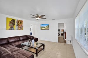 6110 SW 38th St, Davie, FL 33314, - MLS#A12013383