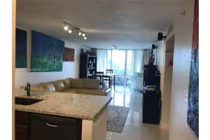 1401 Bay Rd 513, Miami Beach