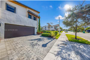 10515 NW 78th Terrace, Doral, FL 33178, - MLS#A12013420