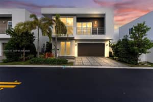 7535 NW 98th Ave #7535, Doral, FL 33178, - MLS#A12013421