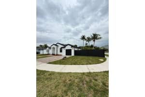 18121 SW 152nd Ct #001, Miami, FL 33187, - MLS#A12013430