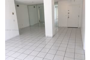77 Crandon Blvd APT 2E, Key Biscayne, FL 33149, - MLS#A12013447
