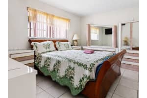 17050 NE 14th Ave APT 208, North Miami Beach, FL 33162, - MLS#A12013454