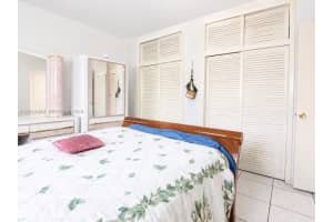 17050 NE 14th Ave APT 208, North Miami Beach, FL 33162, - MLS#A12013454