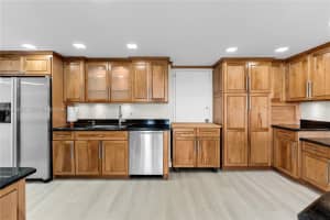 1800 NE 114th St APT 601, Miami, FL 33181, - MLS#A12013467