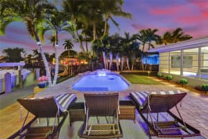 200 SE 3rd St, Pompano Beach, FL 33060, - MLS#A12013473