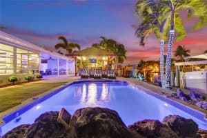 200 SE 3rd St, Pompano Beach, FL 33060, - MLS#A12013473