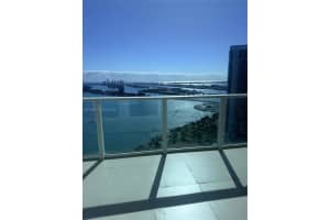 2020 N Bayshore Dr 3804, Miami