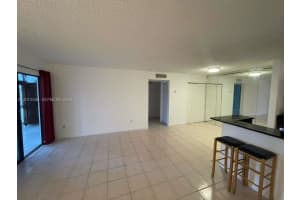 809 NE 199th St Apt 105-7, Miami, FL 33179, - MLS#A12013508