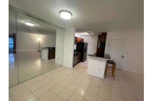 809 NE 199th St Apt 105-7, Miami, FL 33179, - MLS#A12013508