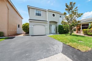 829 NW 99th Ave, Plantation, FL 33324, - MLS#A12013543