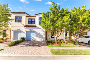 20919 NW 1st Dr, Pembroke Pines, FL 33029, - MLS#A12013561
