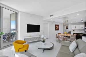 851 NE 1st Ave #1603, Miami, FL 33130, - MLS#A12013587