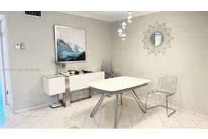 580 Egret Dr APT 211, Hallandale Beach, FL 33009, - MLS#A12013610