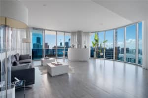 200 Biscayne Blvd Way #4902, Miami, FL 33131, - MLS#A12013617