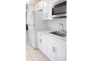 1001 NE 10th St #2, Hallandale Beach, FL 33009, - MLS#A12013620