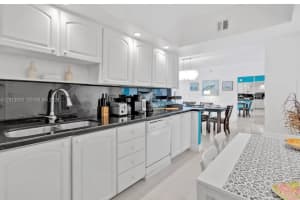 4001 S Ocean Dr APT 7B, Hollywood, FL 33019, - MLS#A12013626
