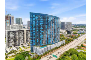 601 Ne 36th St 2707, Miami