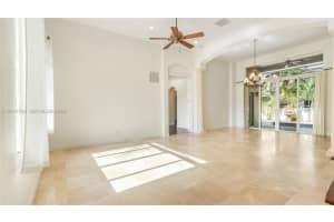 1940 Blue Water Terrace, Lauderdale By The Sea, FL 33062 - MLS#A12013708
