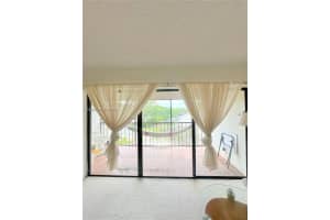 240 Lakeview Dr APT 212, Weston, FL 33326, - MLS#A12013721
