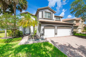 4207 W Whitewater Ave, Weston, FL 33332, - MLS#A12013738