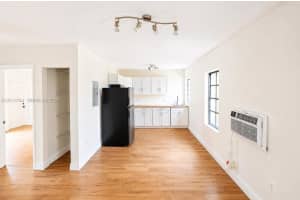 410 76th St #5, Miami Beach, FL 33141, - MLS#A12013764