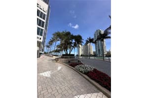 325 S Biscayne Blvd #2215, Miami, FL 33131, - MLS#A12013784